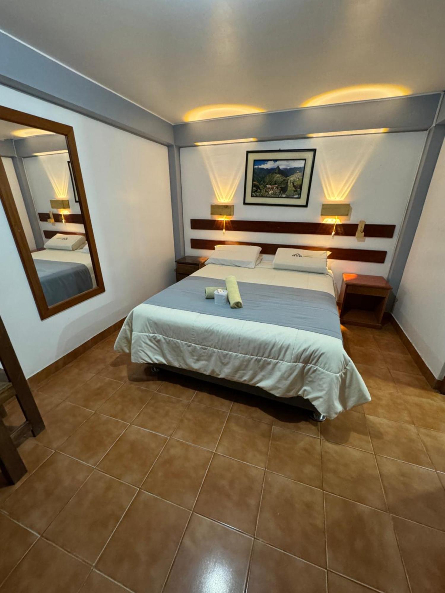 Hotel Alpamayo Guest House Huaraz  Bagian luar foto