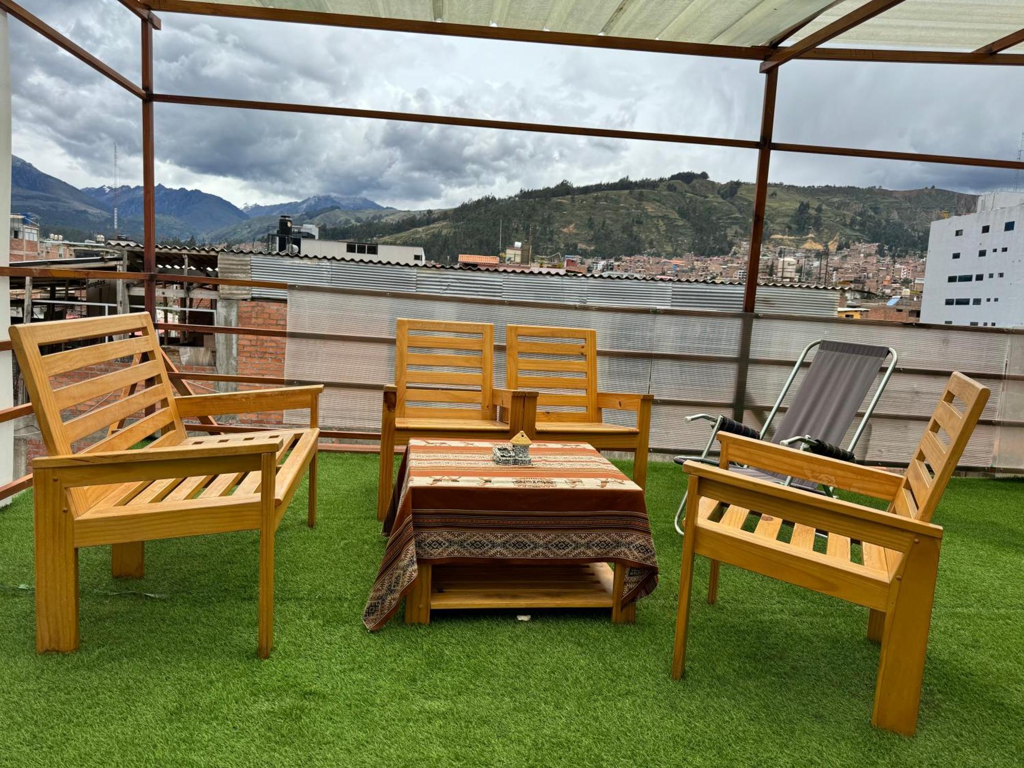 Hotel Alpamayo Guest House Huaraz  Bagian luar foto